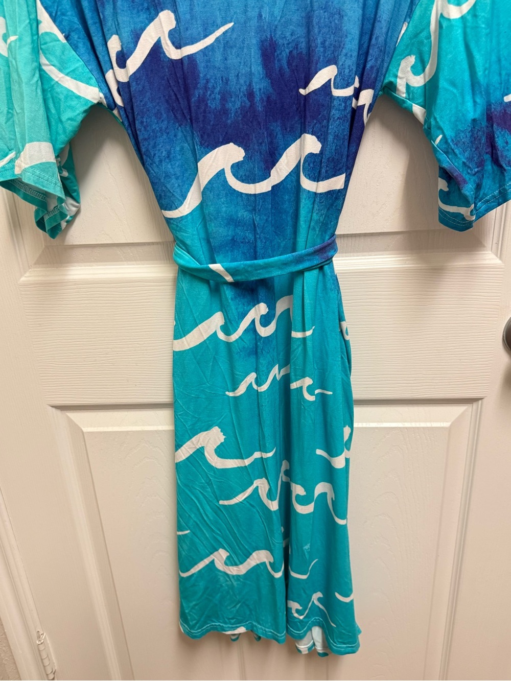 Coco Moon Wave Robe - Picture 10 of 11